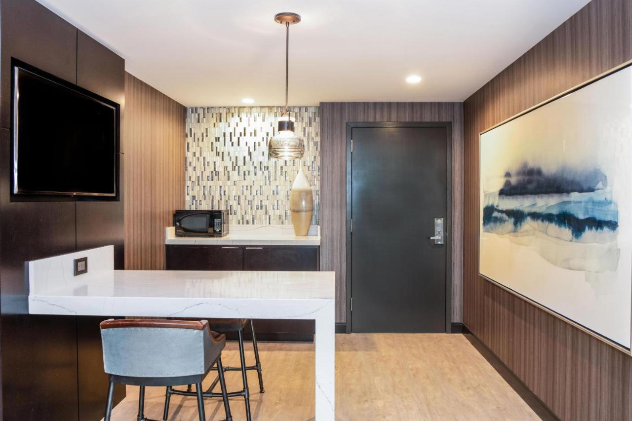 Sheraton Ann Arbor Hotel Εξωτερικό φωτογραφία