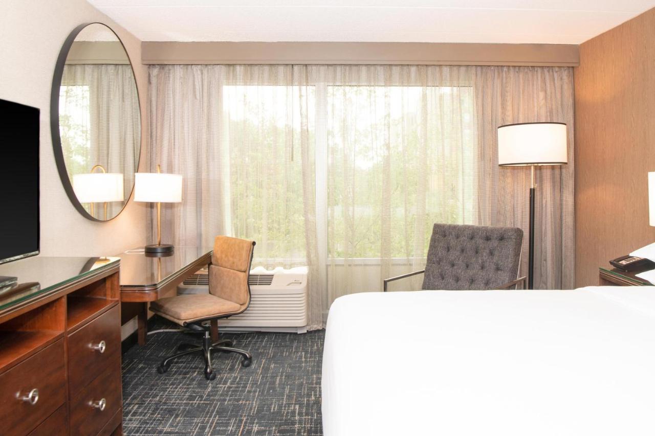 Sheraton Ann Arbor Hotel Εξωτερικό φωτογραφία